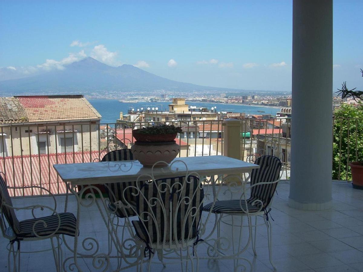B&B Occhi Di Mare Кастелламмаре-ді-Стабія Екстер'єр фото