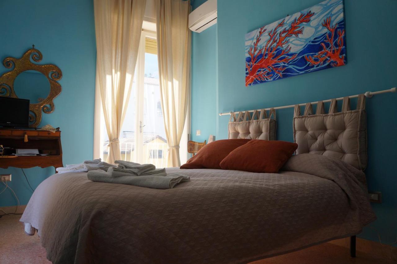 B&B Occhi Di Mare Кастелламмаре-ді-Стабія Екстер'єр фото
